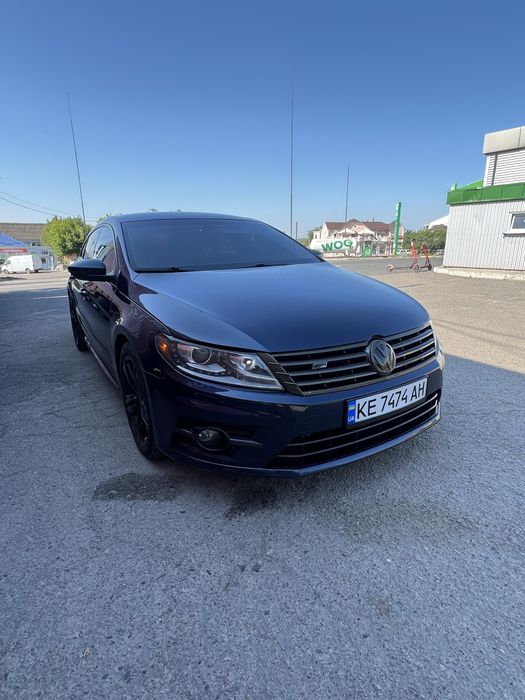 Продаж Volkswsgen cc 2013 рік