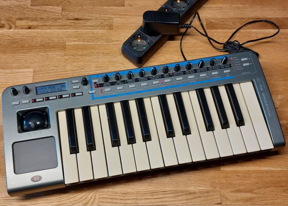 Novation XioSynth25 Sintetizador Interface