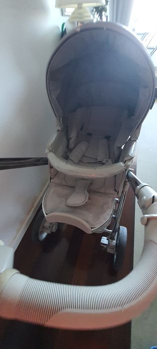 Carrinho bebecar com ovo