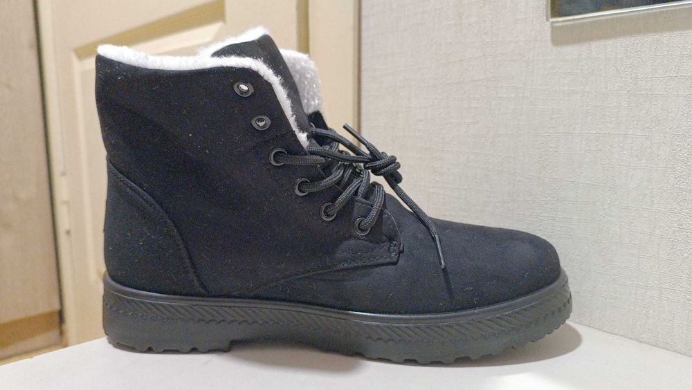 Зимние кроссовки 40-41р