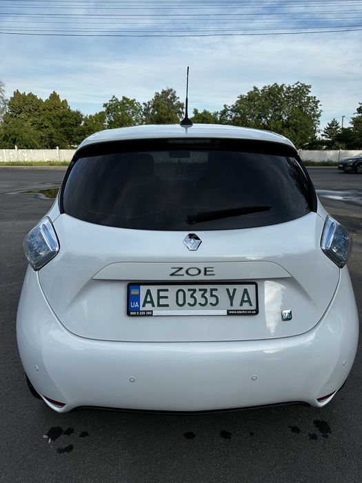 Продам Renault Zoe 2015