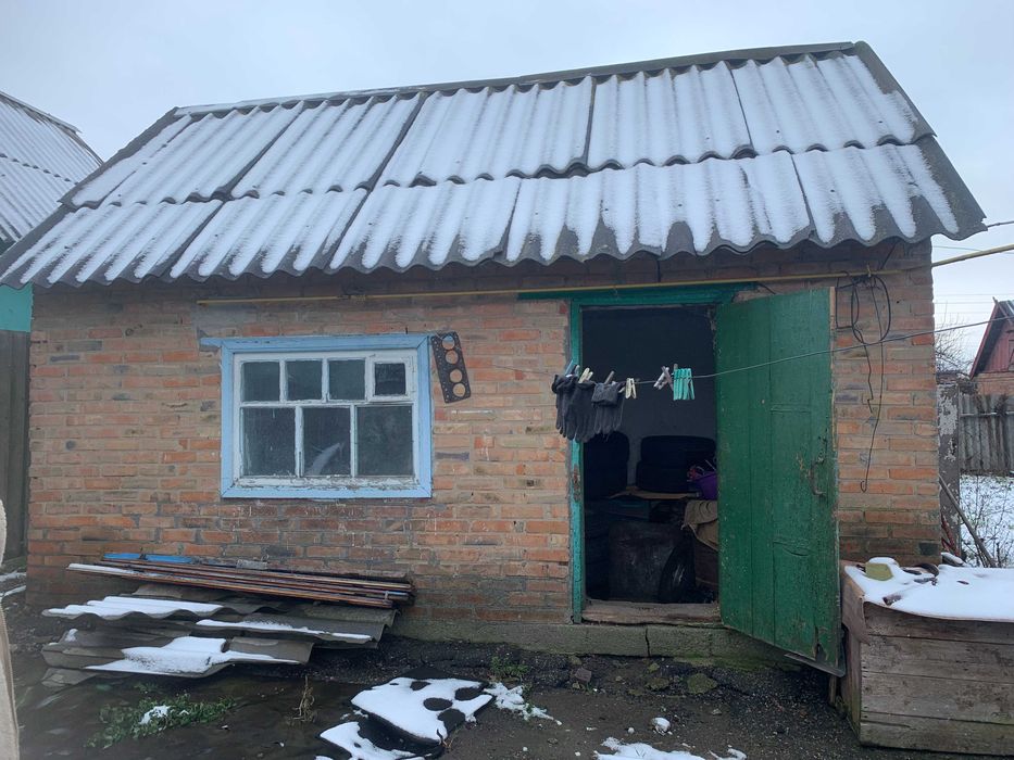 Продаж будинку з ділянкою 6 соток Кущівка (вул.Чернишевського)