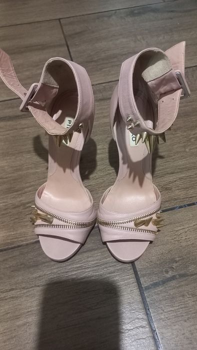 Босоножки Pinko оригінал