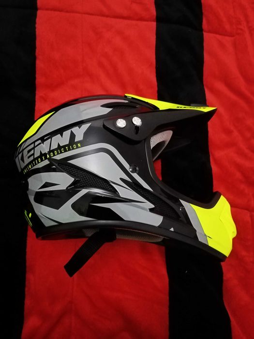 Capacete downhill Kenny black neon yellow 2021