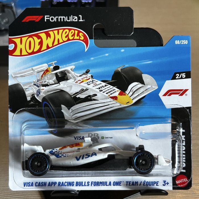 Hot Wheels VISA CASH APP RACING Bulls Formula ONE" Team (CASE D)