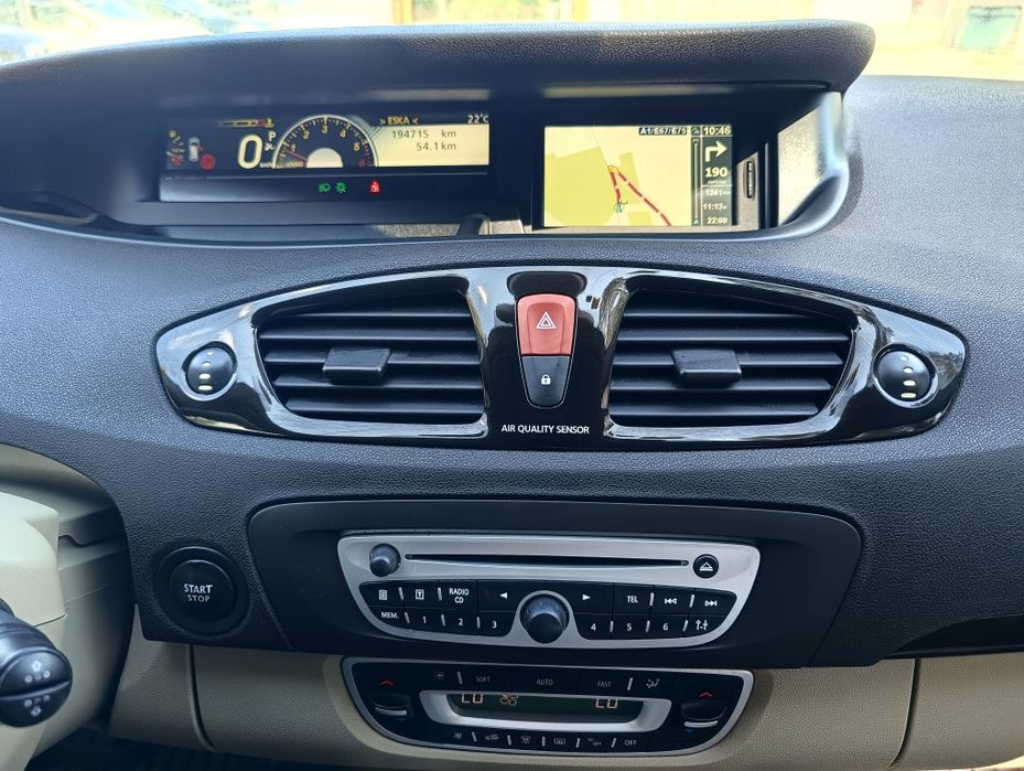 Renault Grand Scenic 2.0 dCi Automat | 7 OSÓB | SKÓRA | NAVI | KLIMATRONIK