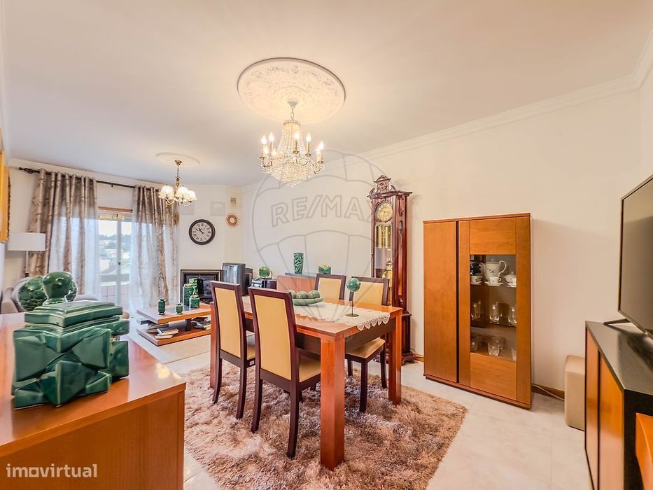 Apartamento T2 para arrendamento