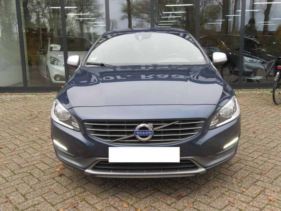 Volvo S60, versao D4, 2015, como novo, 210.000kms