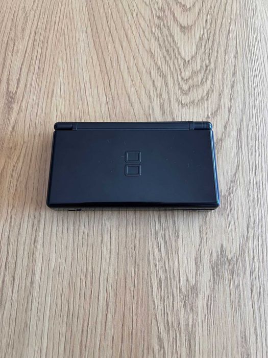 Nintendo DS Lite Preta com 80+ Jogos