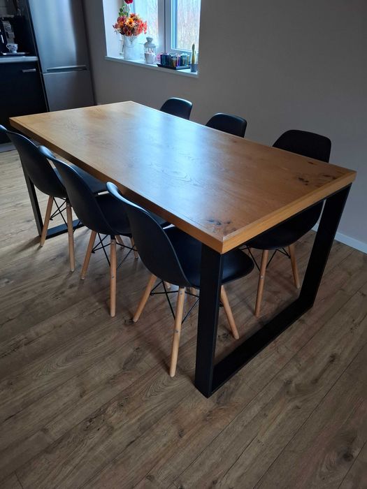 Stół do jadalni/kuchni