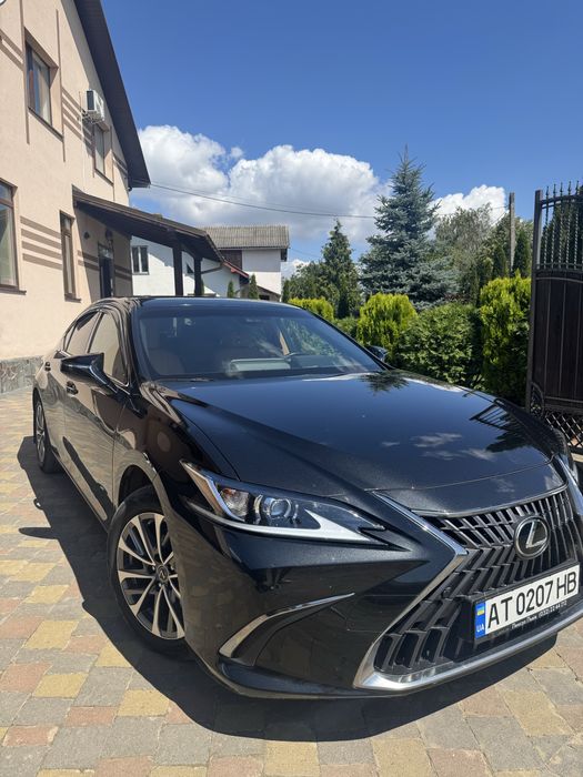 Lexus ES 200, перший власник 2021 рік