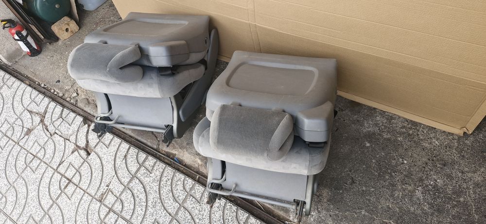 2 Bancos individual traseiras Mercedes Vito/Viano W639