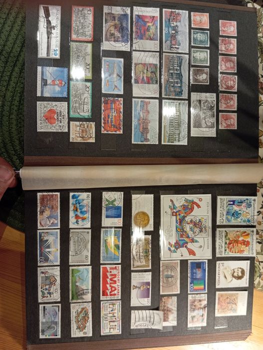 Klaser ze znaczkami - zagraniczne