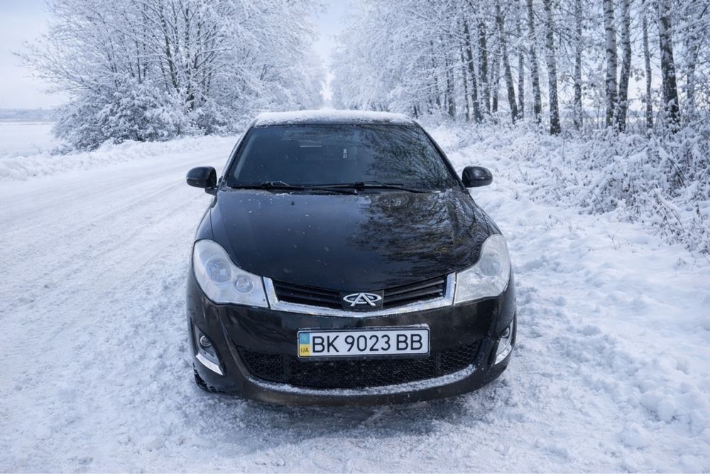 Продам ZAZ Forza 1.5 бензин, седан

Автомобіль у ідеальному стані, доглянутий та повністю готовий до експлуатації.
Надійний бензиновий двигун 1.5, працює рівно, без сторонніх шумів.

Колір: чорний
Кузов: седан
 Салон чистий, охайний
Встановлена сучасна сенсорна магнітола
Ходова без зауважень
Документи в порядку

Машина не потребує жодних вкладень — сів і поїхав.
Ідеальний варіант для щоденних поїздок або сім’ї.

Телефонуйте / пишіть — з радістю відповім на всі питання. Нуль98*****50
Торг можливий біля авто.

98*******50