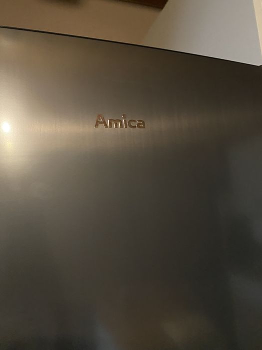 Lodówka Amica No Frost 181cm Czarna
