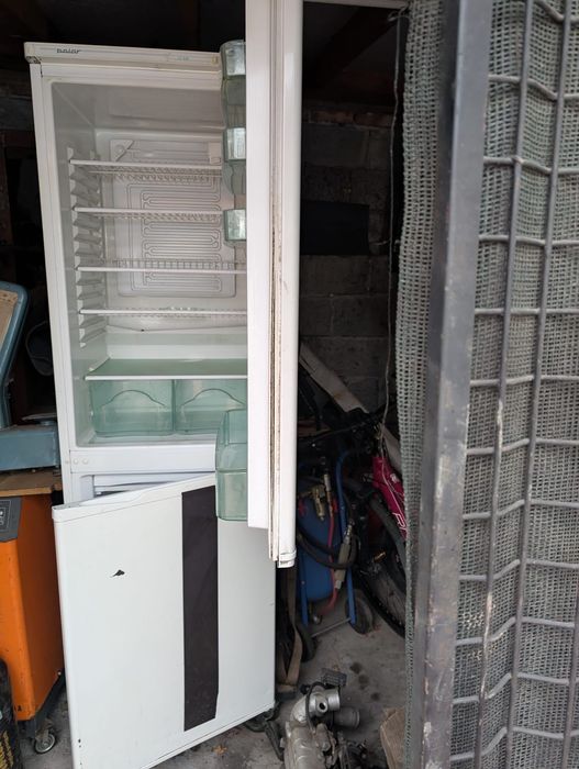 Lodówka Polar CZ340