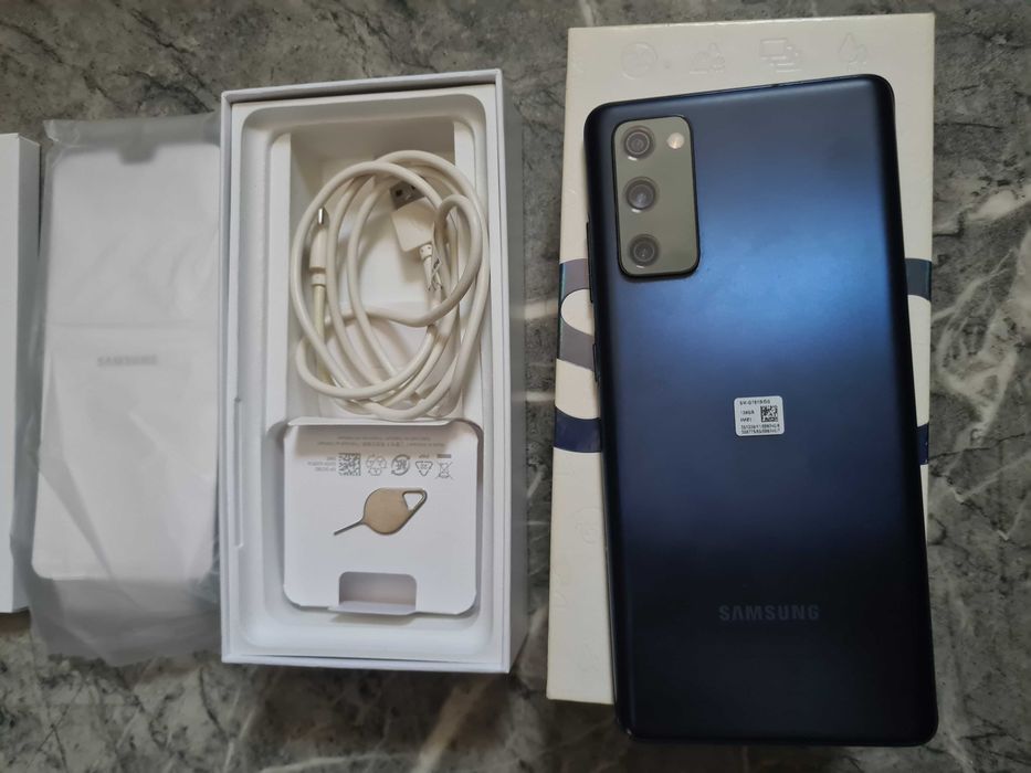 jak NOWY Smartfon Samsung Galaxy S20 FE 5G 6 GB / 128 GB okazja