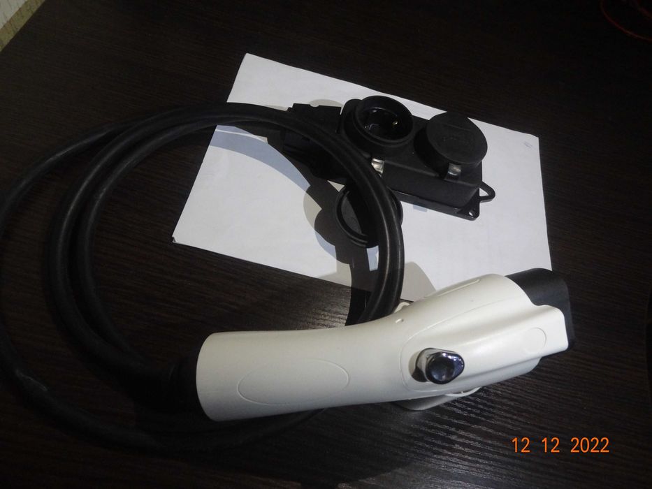 Разрядный кабель GBT V2L (Vehicle to load) 220V 7кВт