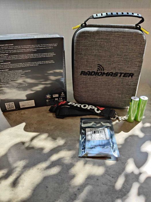 RADIOMASTER TX12 ELRS MKII M2 FCC Нові пульти 100шт + акуми 18650 Liitokala, підтримка PC Android IOS Sony Playstation