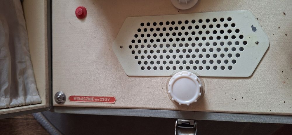 Gramofon Bambino walizkowy