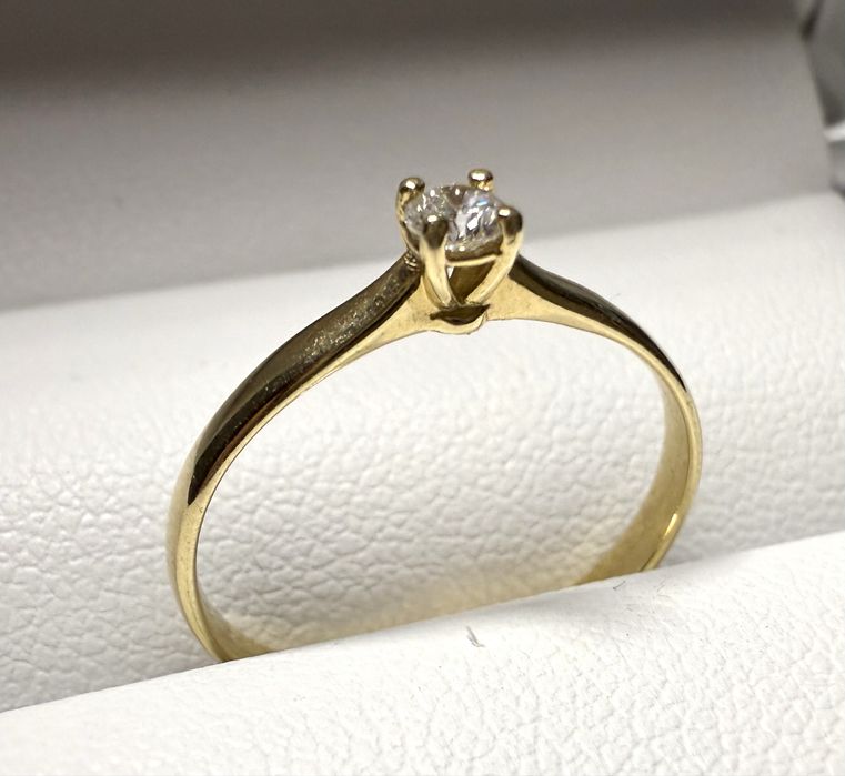 Złoty pierścionek z diamentem Nowy próba 585 r.12,5 Certyfikat Okazja