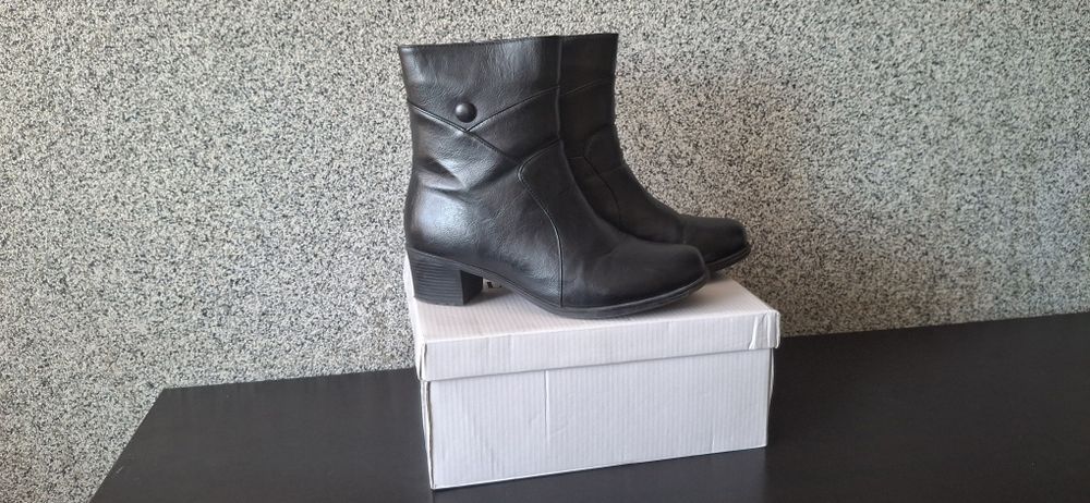 Buty na obcasie czarne ocieplane 37 wysokie