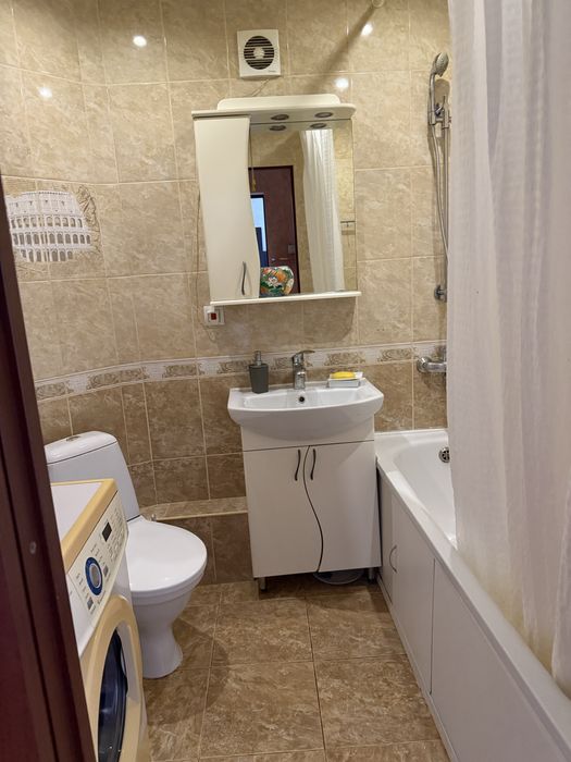 Сдам  1-комн квартиру на Коммунальном рынке