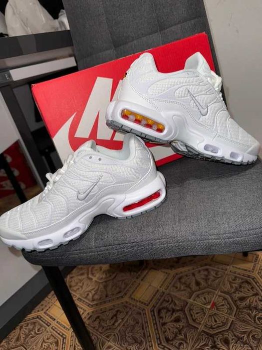 Nike_Air _Max_TN_Plus_White_ Rozmiar.37.5