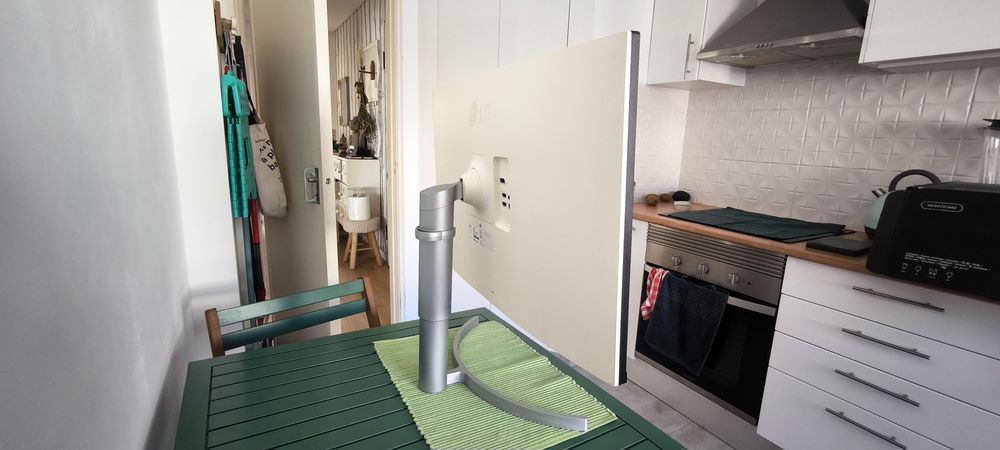 Monitor LG 32" LG 32UP550-W Ultra HD 4K