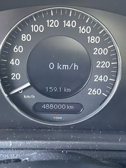 Mercedes-Benz E220 CDI Elegance W211 – 150 cv