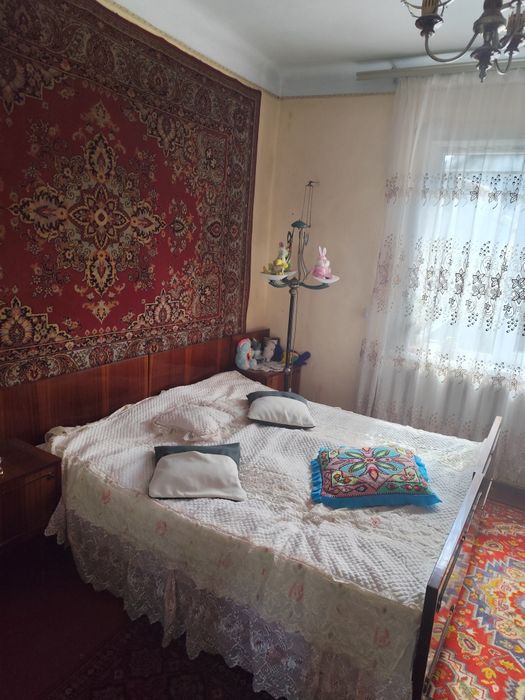 здається кімната в особняку