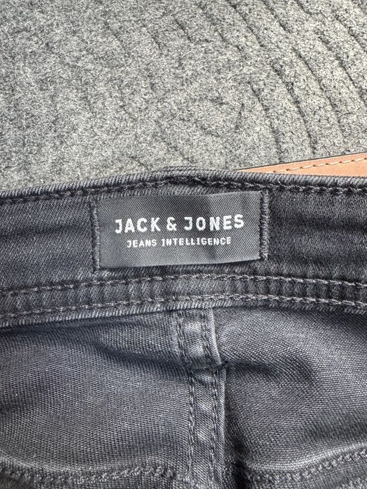 Czarne jeasny slim fit