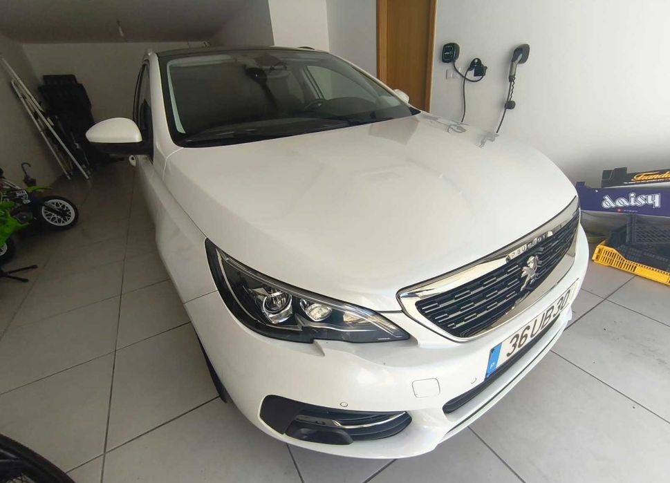 Peugeot 308 1.6 Blue-HDi Allure