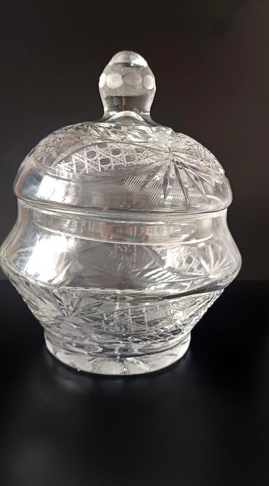 Kryształowa bomboniera PRL