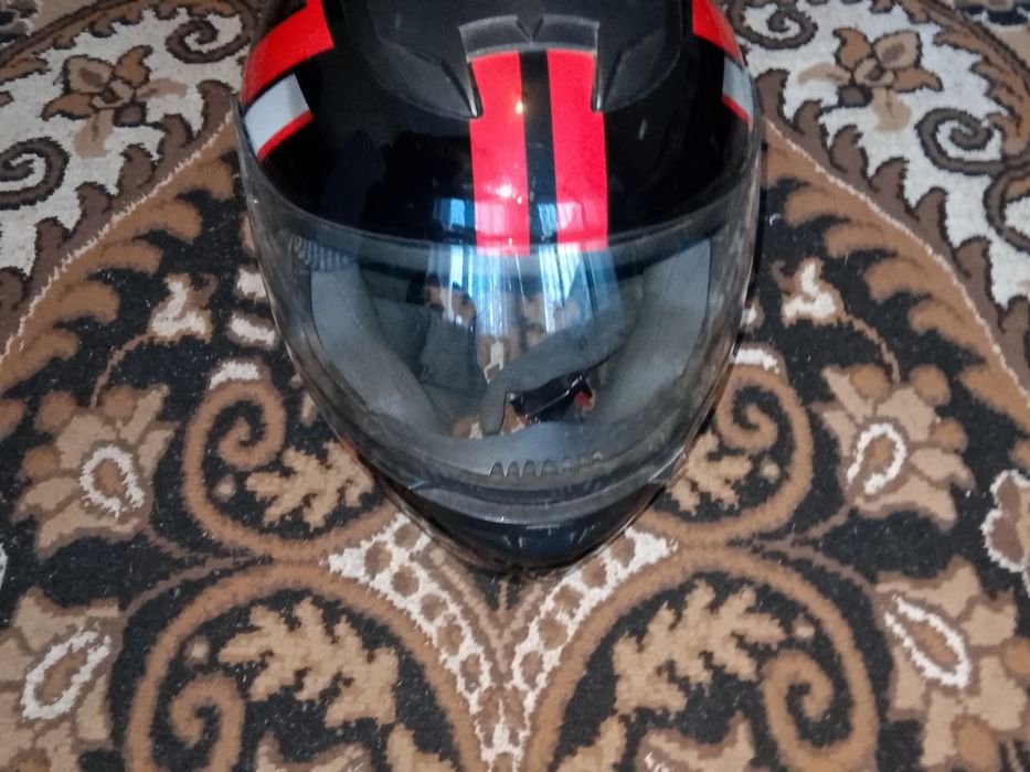 Продам Шолом 1000грн