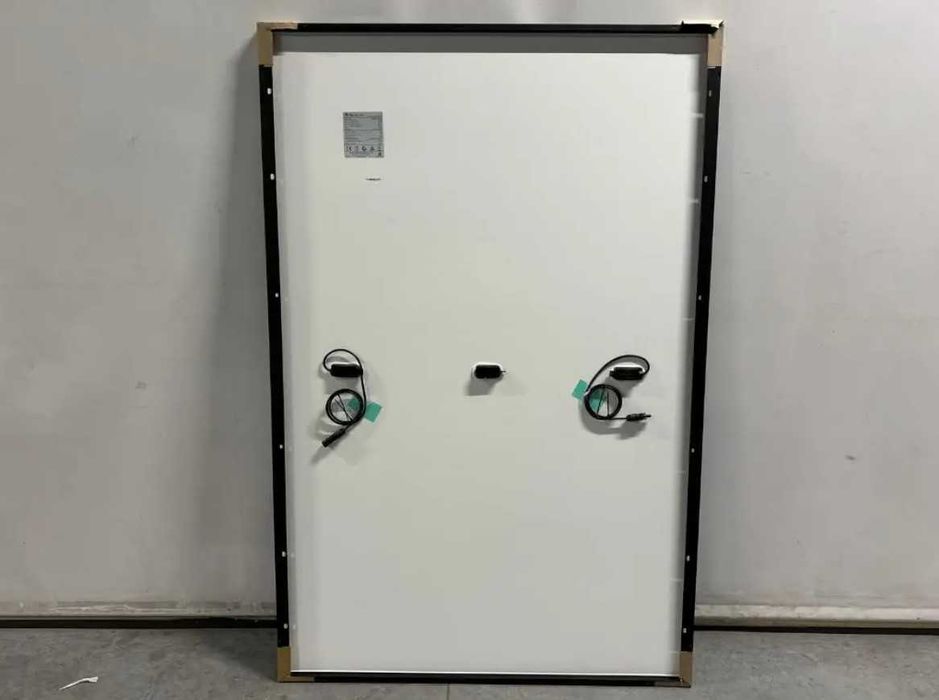 Солнечные панели в ассортименте