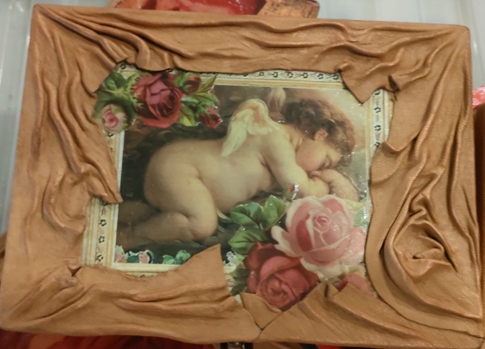 Caixas artesanato para prenda. Ou para embrulho original da prenda.