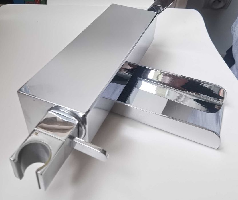 Baterie łazienkowe zestaw kaskadowy