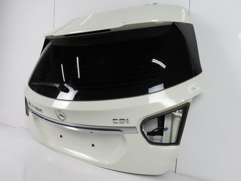 Tampa Da Mala Mercedes-Benz Gla-Class Ref: A1567400105 2013 - 2025