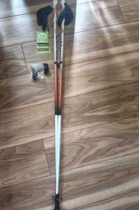 Kijki Nordic Walking / Trekkingowe Attrac Aluminiowe 120 cm | Click&Go | Zestaw
