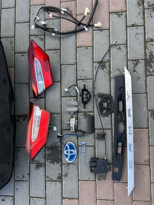 Toyota Camry 70 Фонарь Камера Замок Проводка Накладка Кришка комлект