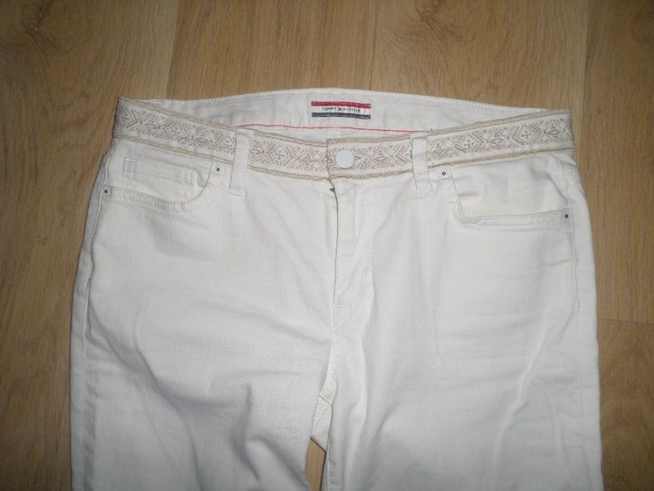 Tommy Hilfiger spodnie 38