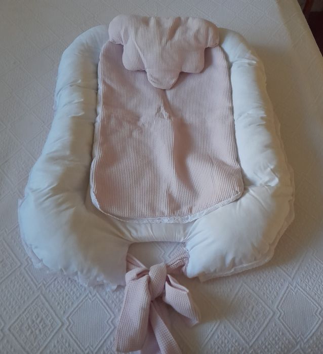 Ninho para cama bebé