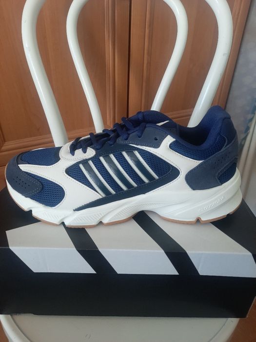 Nowe buty męskie Adidas rozmiar 42