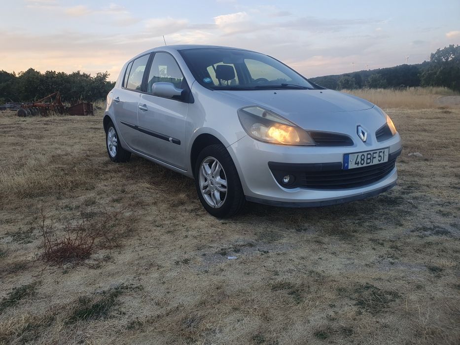 Vendo Renault clio 1.2 gasolina valor fixo do ano 2006 no estado em que se encontra