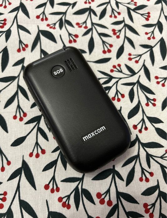 Telefon MAXCOM. Telefon dla seniora