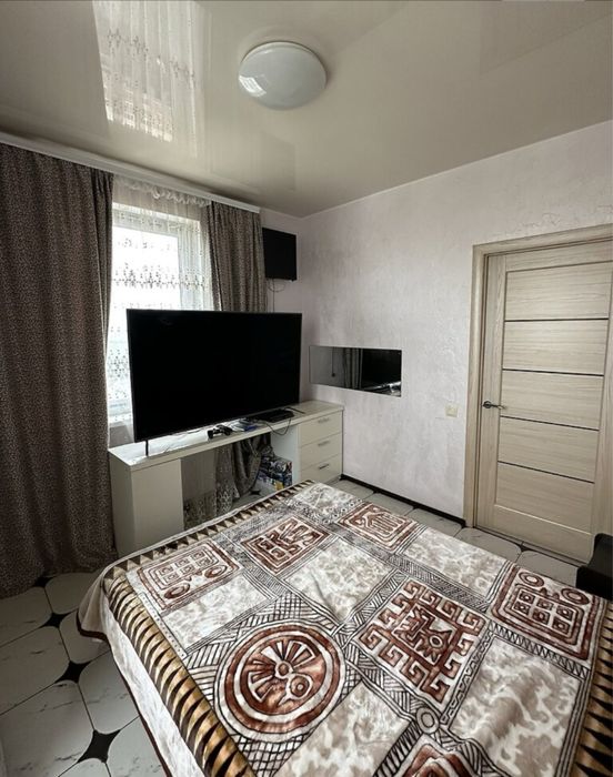 Сдам 1 комнатную квартиру улица Бочарова/ Атриум.