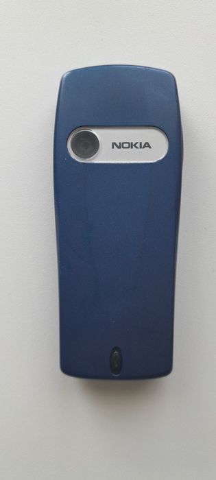 Do kolekcji - nokia 6610i - granatowa