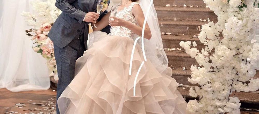 Весільна сукня   (Шикарне  Rozmarini)