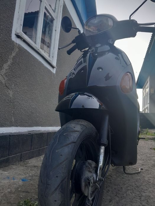 Скутер Suzuki Lets 4